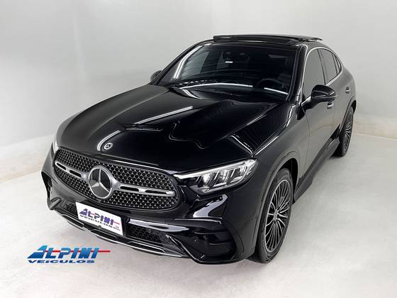 MERCEDES-BENZ GLC 300 2.0 MHEV AMG LINE COUPÉ 4MATIC 9G-TRONIC